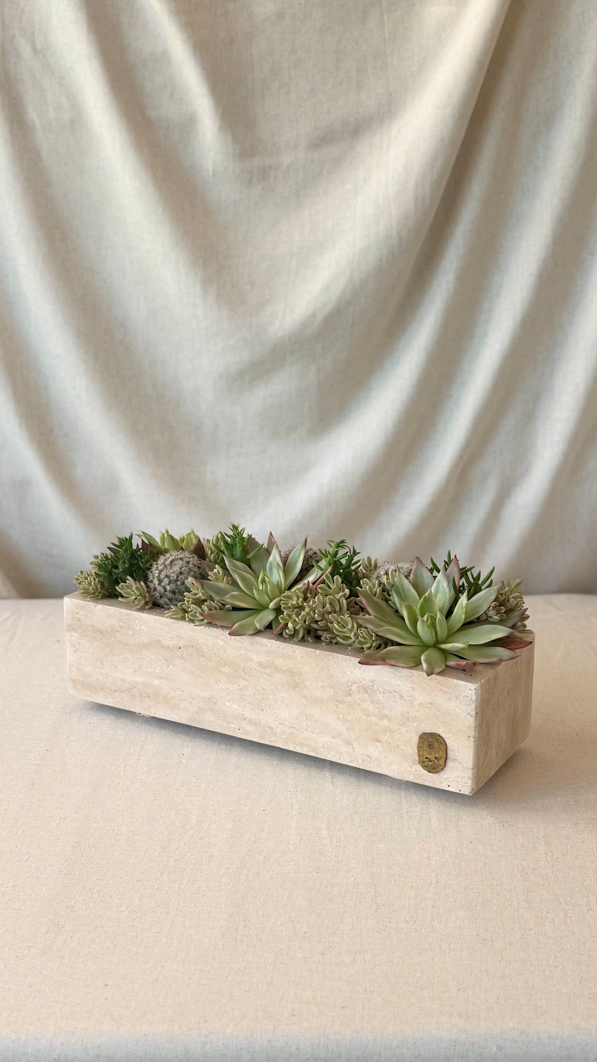 Beige travertine pot